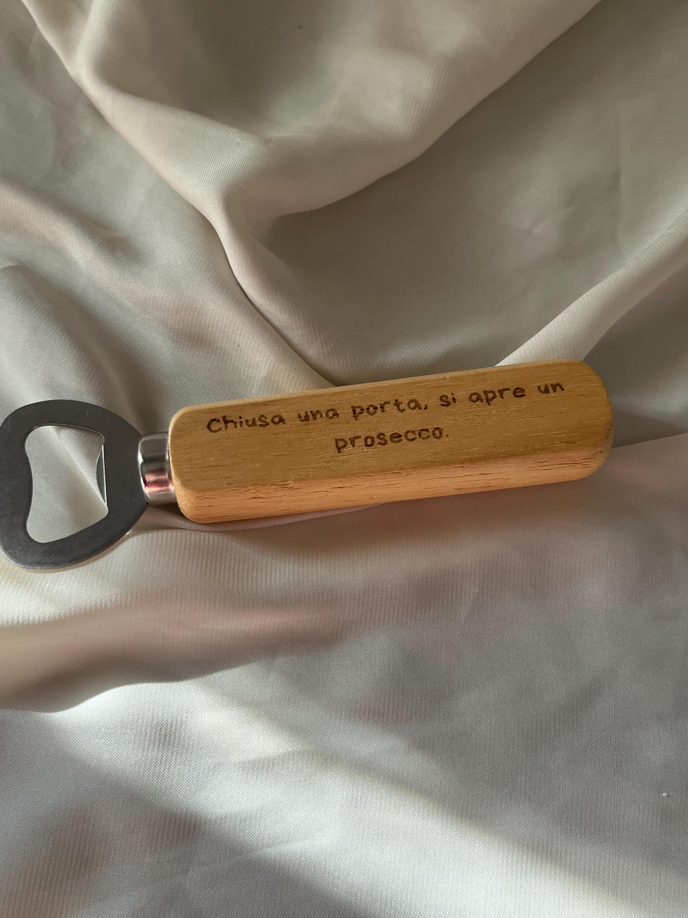 Cavatappi in Legno Personalizzato con Incisione – Apribottiglie Artigianale