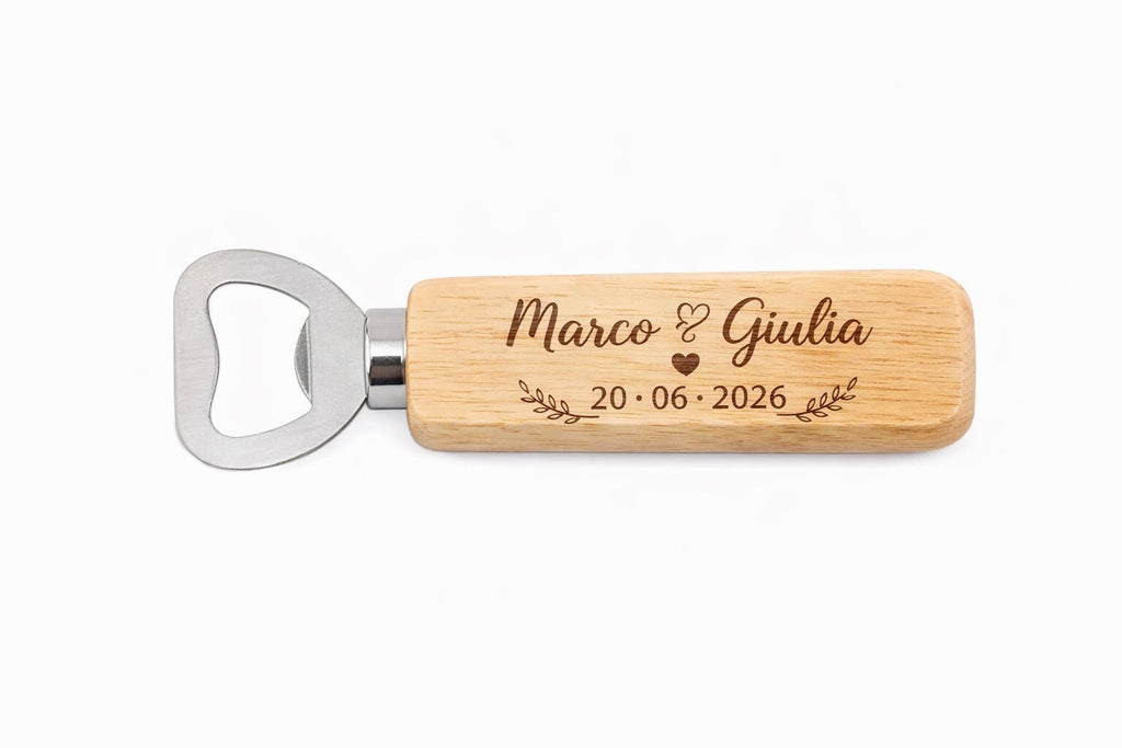 Apribottiglie matrimonio personalizzato in legno – bomboniera matrimonio con nomi e data