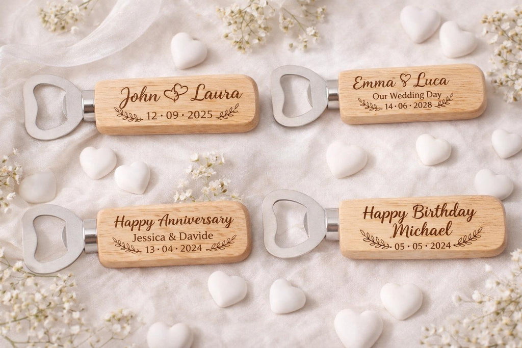 Apribottiglie matrimonio personalizzato in legno – bomboniera matrimonio con nomi e data