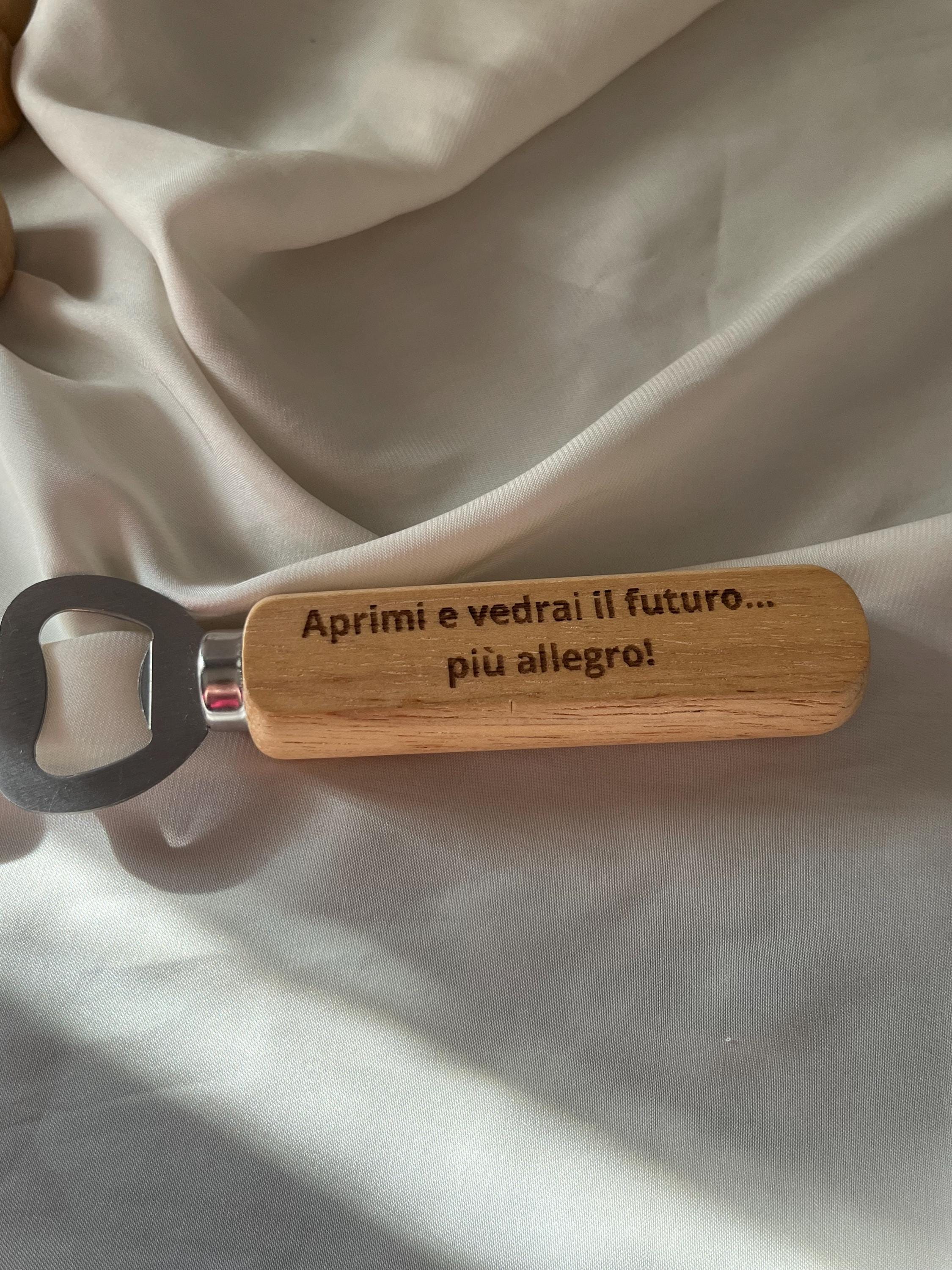 Cavatappi in Legno Personalizzato con Incisione – Apribottiglie Artigianale