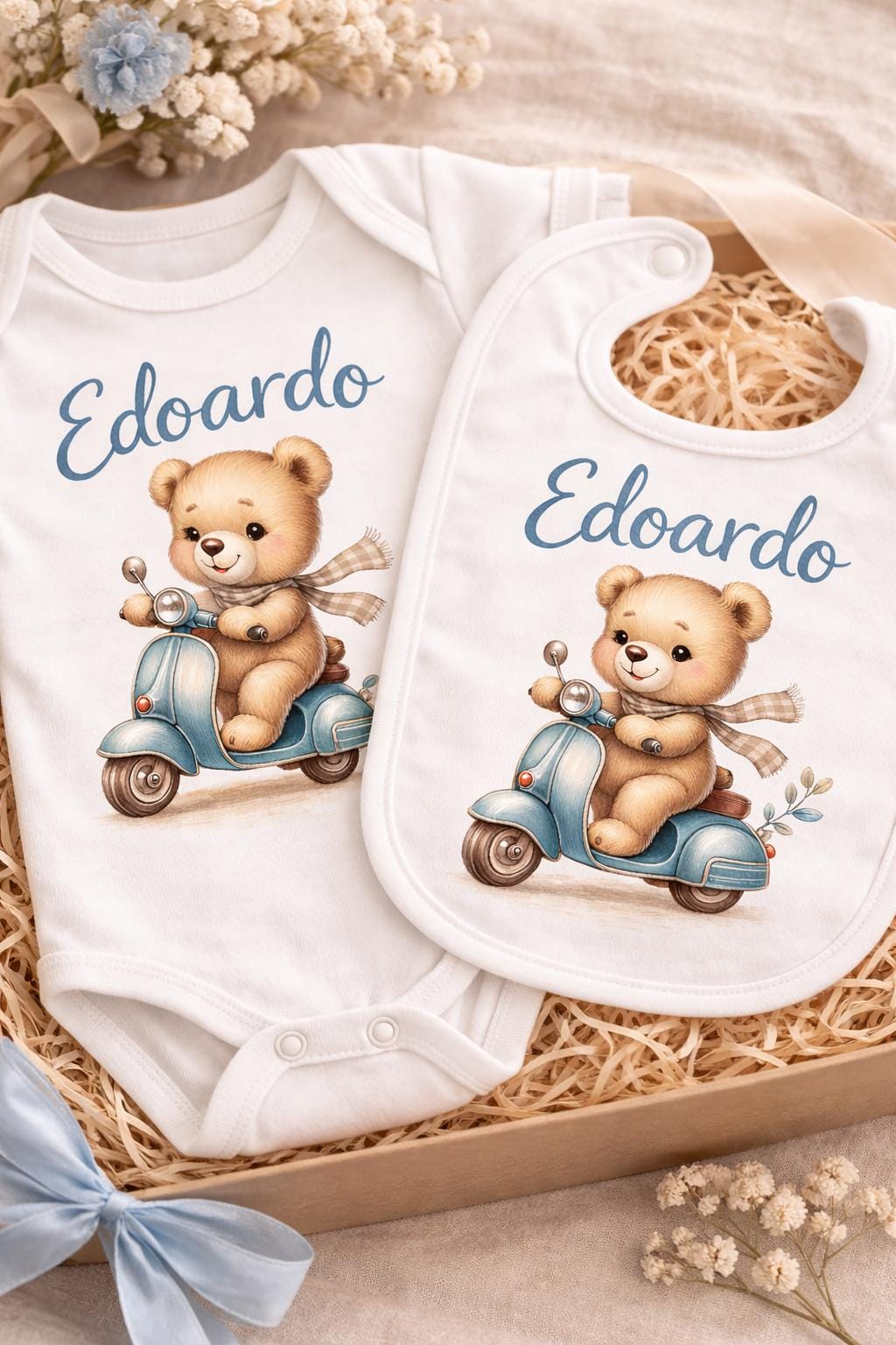 Set nascita personalizzato neonato – box regalo con body, bavaglino e portaciuccio